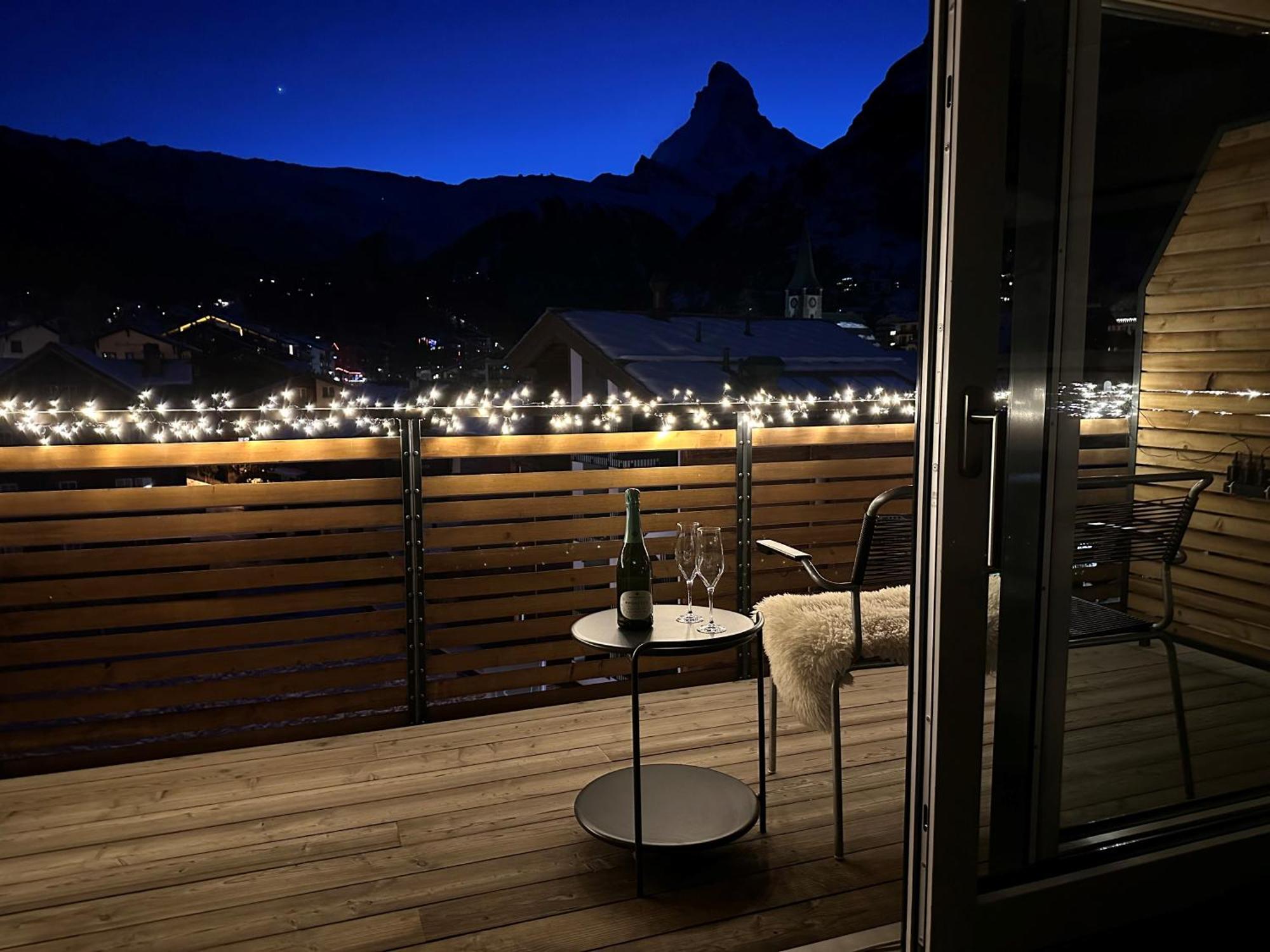 Apartamento Ascot Penthouse 160 M2 Matterhorn View Zermatt Exterior foto